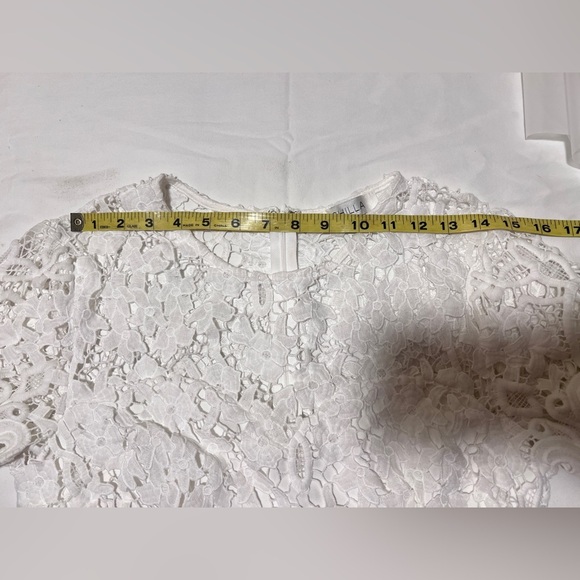 SHILLA White open lace peplum top size S. - Picture 12 of 14